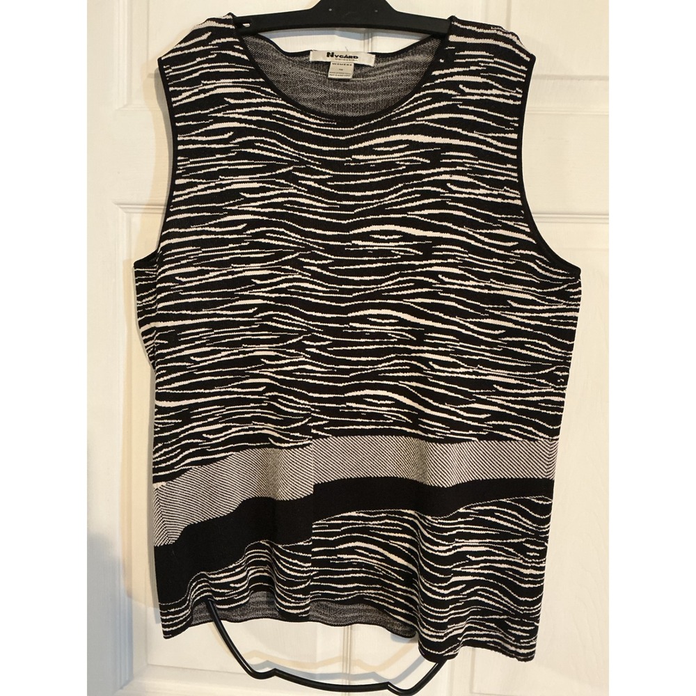 Nygard Collection Womens 1X Knit Shell Top Black White Abstract Zebra Sleeveless